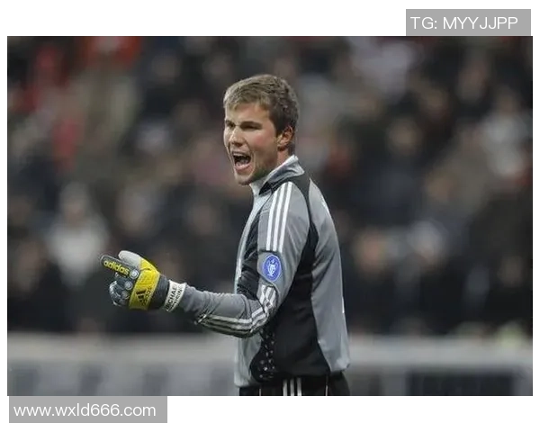 迈尼昂:从青涩新星到世界顶级门将的华丽蜕变之路 迈尼昂:从青涩新星到世界顶级门将的华丽蜕变之路